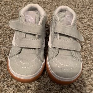 Like new toddler vans